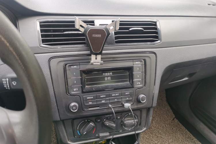 Used Volkswagen Santana 2018 1.5L Automatic Fashion Edition
