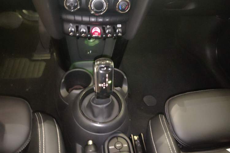 Used MINI 2018 1.5T COOPER Classic Edition Five-Door Version