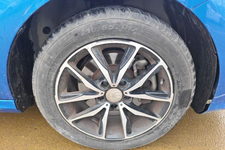 Used BYD Song MAX 2017 1.5T Automatic Smart Connect Elite 7-Seater