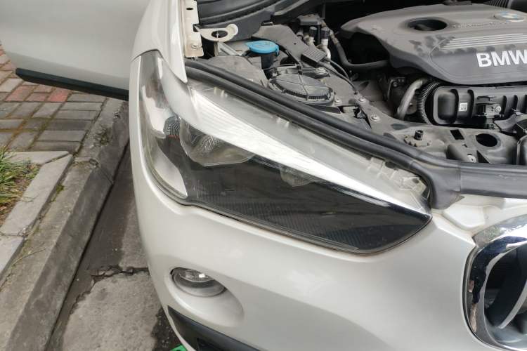 Used BMW X1 2016 sDrive18Li Fashion Model Right Front Headlight