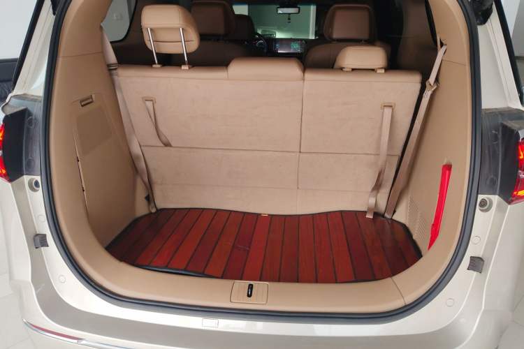 Used Buick GL8 2020 ES Land Cruiser 653T Flagship Model