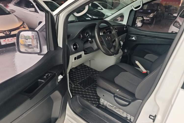 Used JAC Refine M3 2015 Maker Edition 1.6L Luxury Version