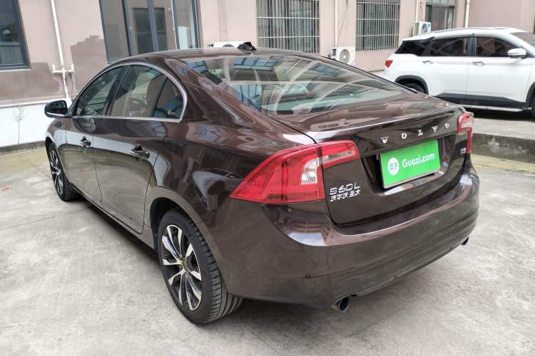 Used Volvo S60 2018 S60L T3 Smart Progress Edition