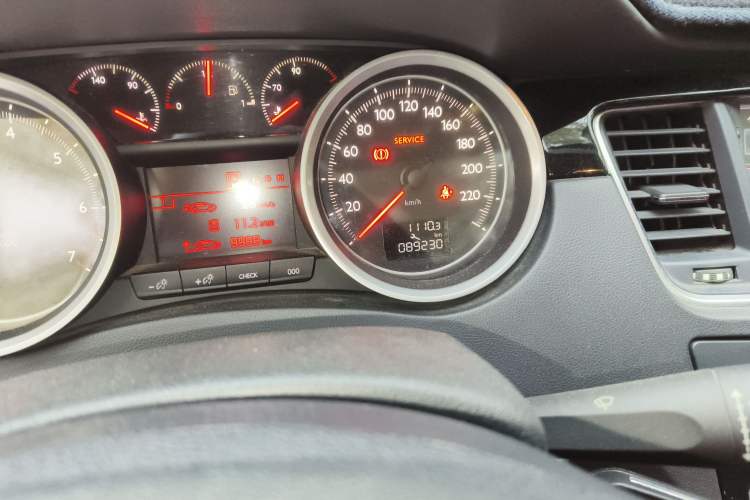 Used Peugeot 508 2013 2.0L 2nd Anniversary Edition with Automatic Sunroof – Classic Version
