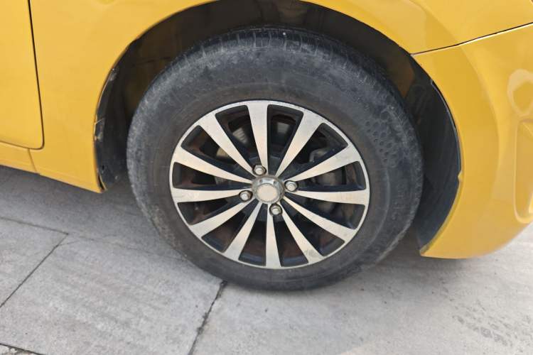 Used Hyundai Verna (older generation) 2010 Sedan 1.4L Automatic Comfort Model GS
