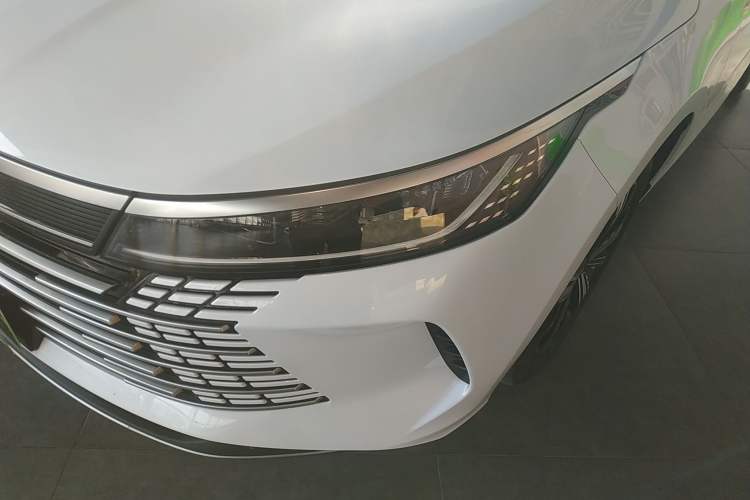Used BYD Destroyer 05 2024 Honor Edition DM-i 120KM Luxury Model