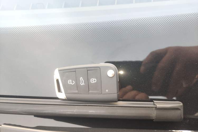 Used Volkswagen Sagitar 2021 280TSI DSG Comfort Connect Edition Interior 1