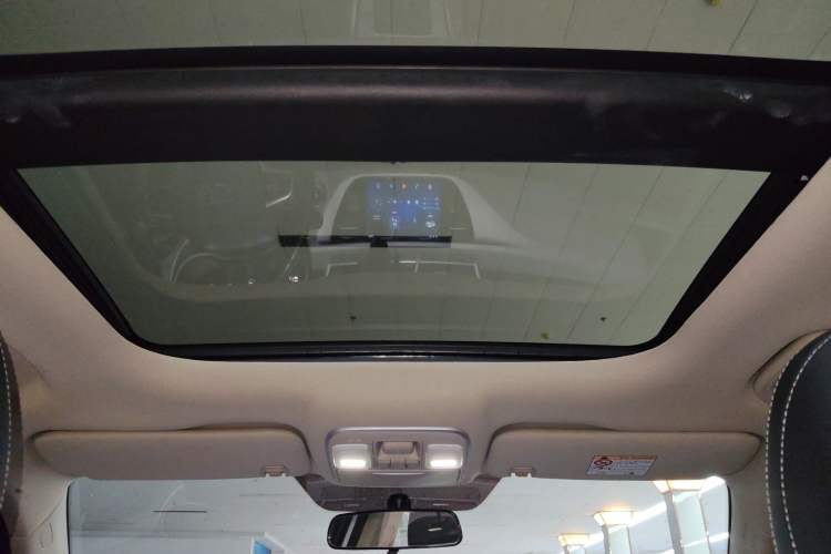 Used Geely Auto Emgrand X7 Sport 2020 1.8TD DCT Two-Wheel Drive Smart Connect 4G-Enabled Version
