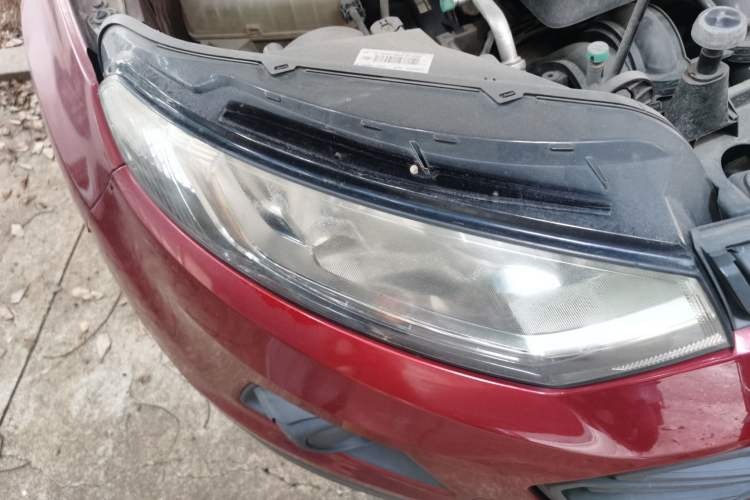 Used Ford EcoSport 2013 1.5L Manual Comfort Model Right Front Headlight