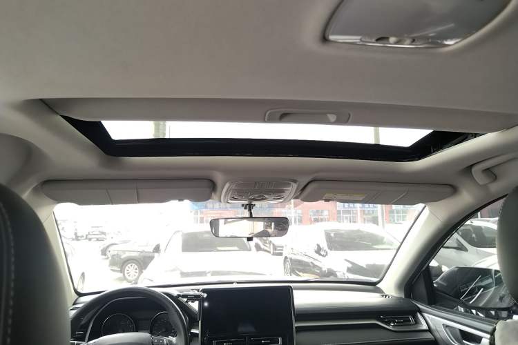 Used Haval M6 2021 PLUS 1.5T DCT Comfort Edition Headliner