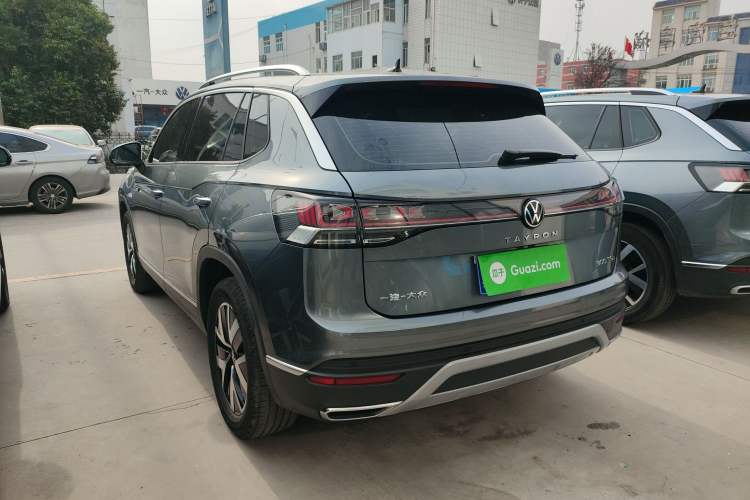 Used Volkswagen Tayron 2023 300TSI Two-Wheel-Drive Luxury Plus Advanced Edition Exterior 2