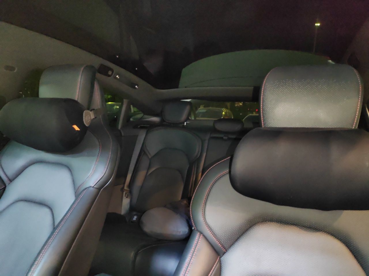 Xiaomi Auto SU7 2024 Rear-Drive Ultra-Long Range Advanced Pro-Level Intelligent Driving Version — снимка 18