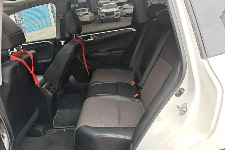 Used Honda Jade 2020 1.8L automatic Comfort version Left Rear Seat