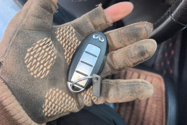 Used Infiniti G Series 2010 G25 Sedan Luxury Sport Edition Vehicle Key