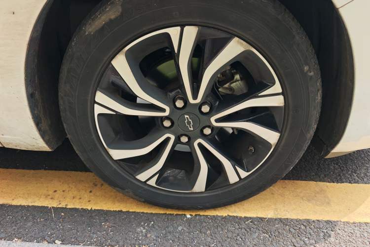 Used Chevrolet Monza 2022 Light Hybrid RS 330T Automatic Comfort Edition
