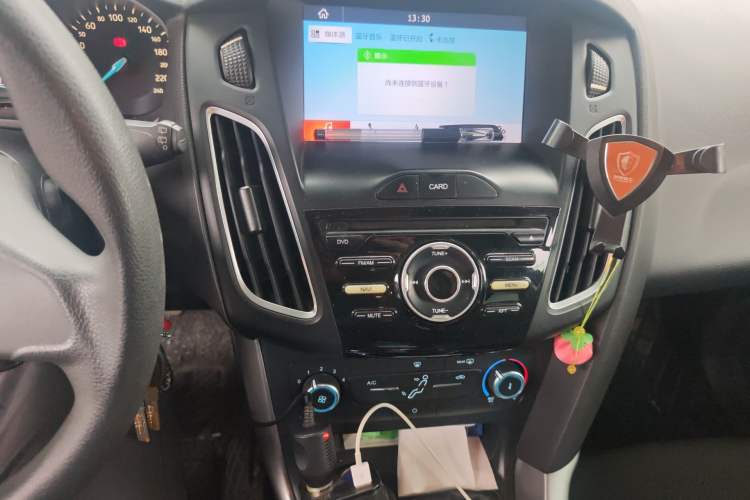 Used Ford Focus 2018 Hatchback Classic 1.6L Manual Comfort Plus SmartDrive Edition Audio And AC Panel