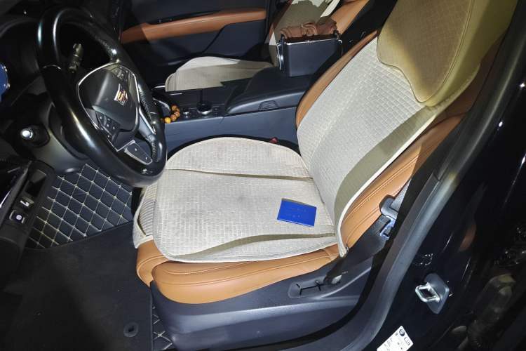 Used Cadillac CT6 2021 28T Luxury Version Left Front Seat