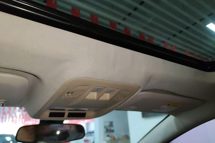 Used Chevrolet Cruze 2016 1.5L Automatic Stylish Sunroof Version
