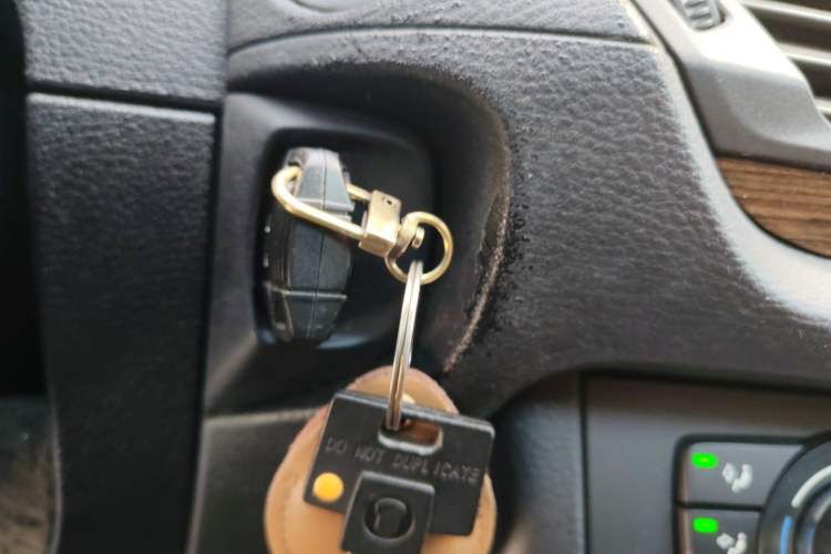 Used BMW X1 2012 xDrive20i Luxury Model Vehicle Key