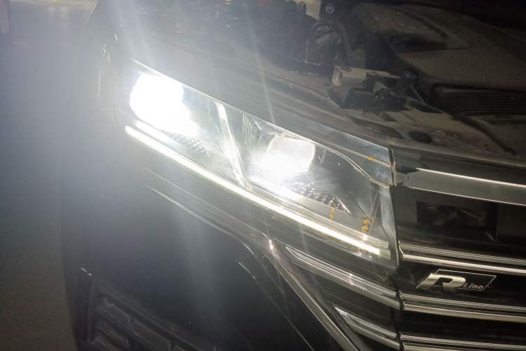 Used Volkswagen Touareg 2020 2.0 TSI RuiShang Edition China VI Standard
