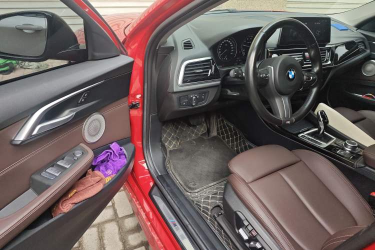 Used BMW 1 Series 2021 120i M Sport Night Edition Driver Seat