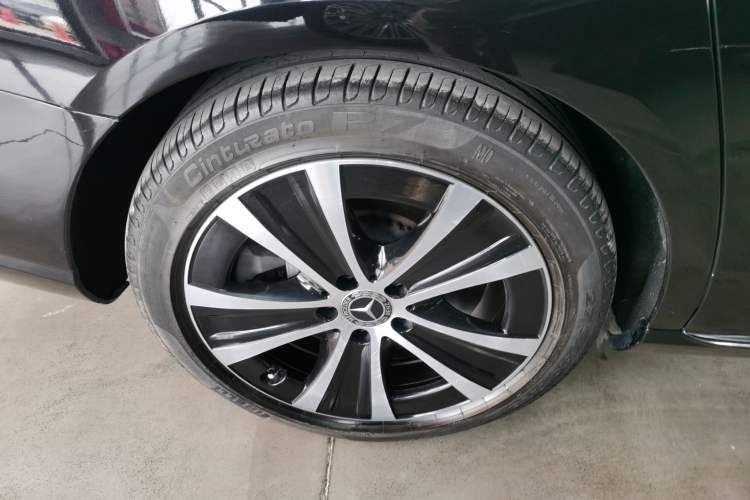 Used Mercedes-Benz E-Class New Energy 2023 E 350 e L Plug-in Hybrid Sedan