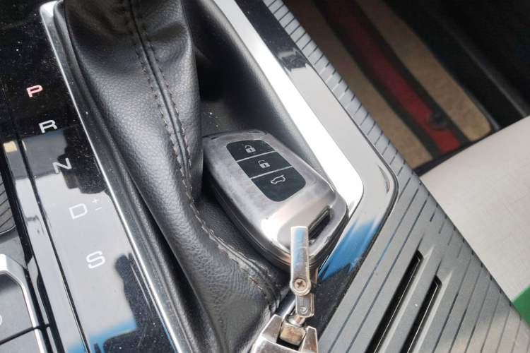 Used Baojun RM-5 2019 1.5T CVT 24-Hour Online Luxury Version 6 Seats
