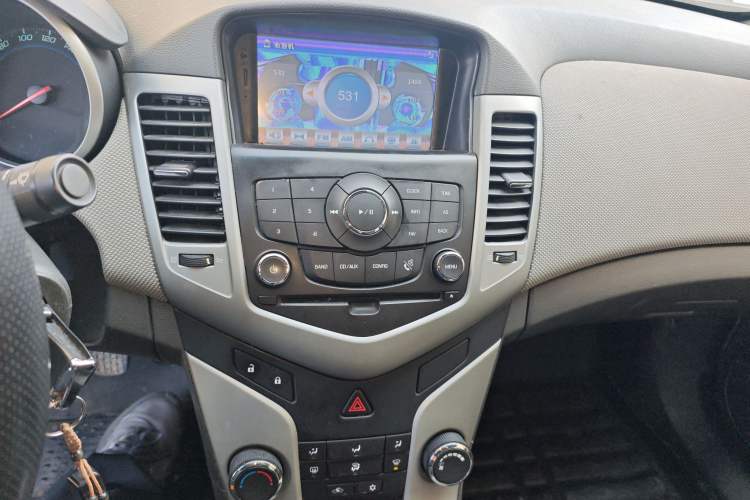 Used Chevrolet Cruze 2013 1.6L SE MT