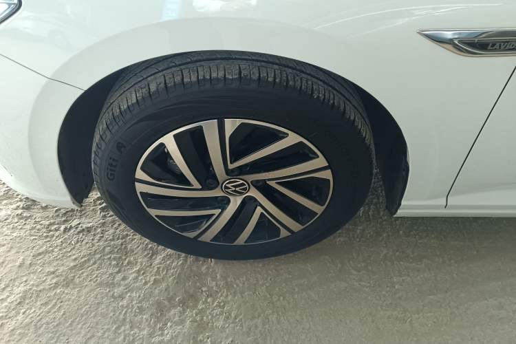 Used Volkswagen Lavida 2024 1.5L Automatic 5 Million Edition
