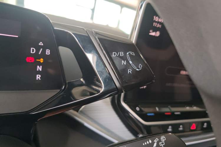 Used Volkswagen ID.4 CROZZ 2022 Standard Range PURE Edition
