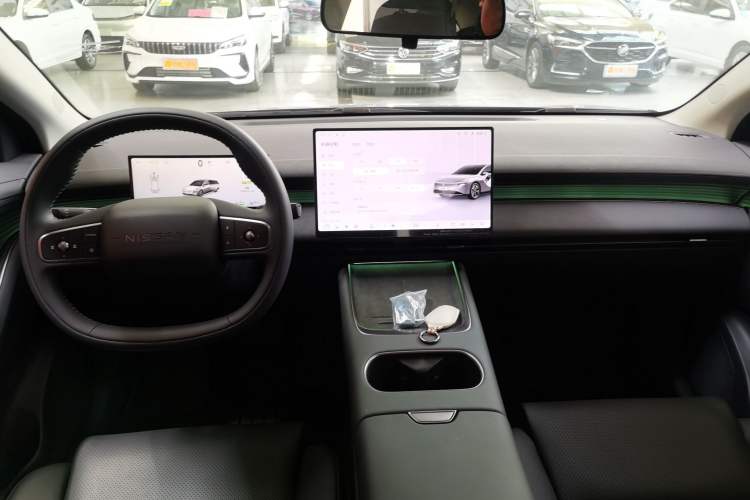 Used Nissan N6 2026 Model 180 Max
