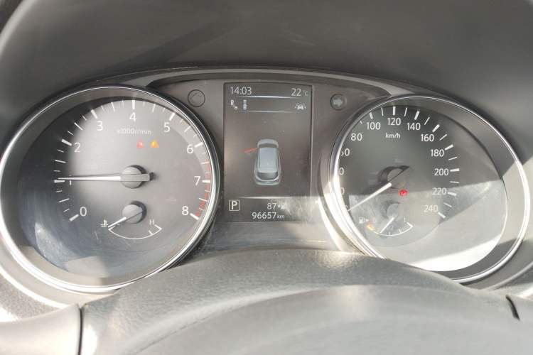 Used Nissan Qashqai 2021 2.0L CVT Luxury Edition Instrument Cluster