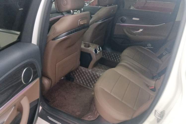 Used Mercedes-Benz E-Class 2020 Restyled E 300 L Sporty and Stylish Edition
