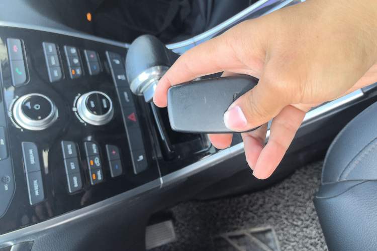 Used Haval H2 2016 Red-Label 1.5T Automatic Two-Wheel Drive Luxury Model