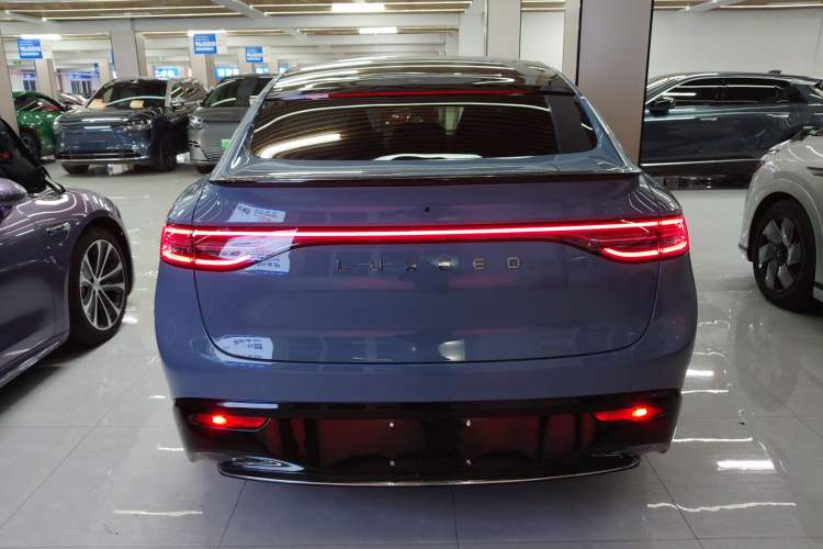 Used Hima Luxeed R7 2024 All-Electric 667 km Max