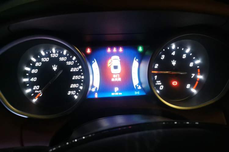 Used Maserati Ghibli 2014 3.0T Standard Edition Instrument Cluster