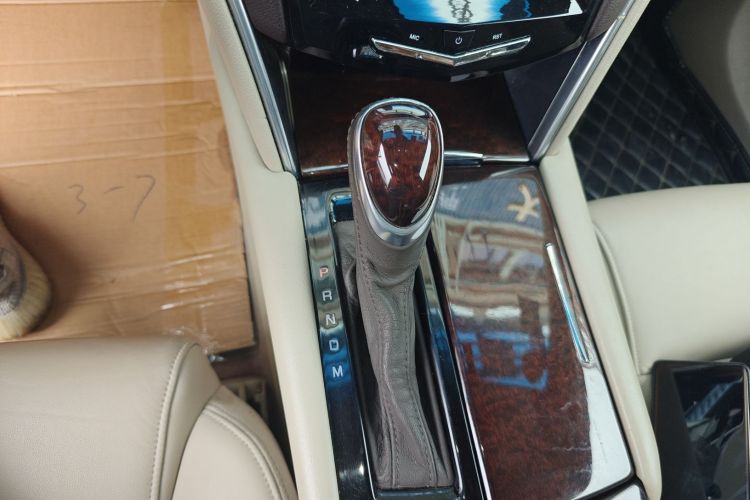 Used Cadillac XTS 2013 28T Elite Edition