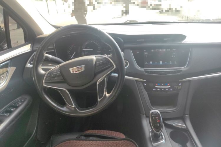 Used Cadillac XT5 2017 Anniversary Edition 28T Four-Wheel Drive Luxury Model Steering Wheel