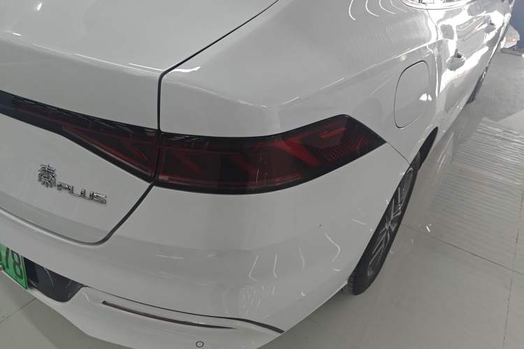 Used BYD Qin PLUS 2024 HONOR Edition DM-i 120KM Beyond Model