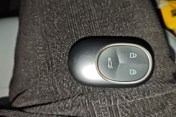 Used Nio ET5T 2024 75kWh Touring