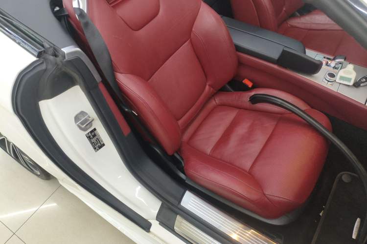 Used Mercedes-Benz SL-Class 2017 SL 400 Right Front Seat