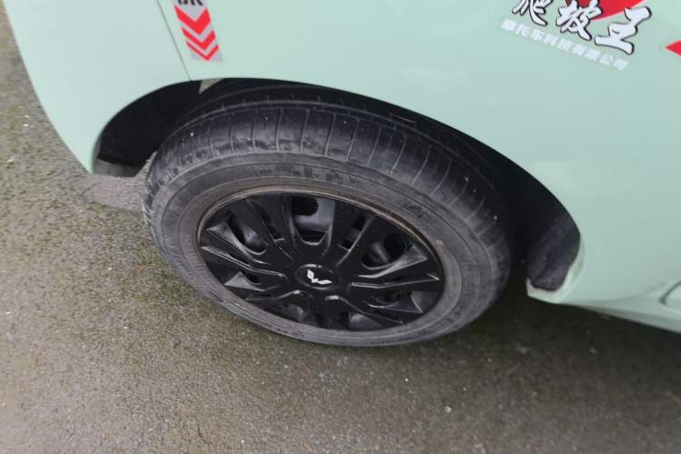 Used Wuling Hongguang MINIEV 2021 Macaron Fashion Model Lithium Iron Phosphate