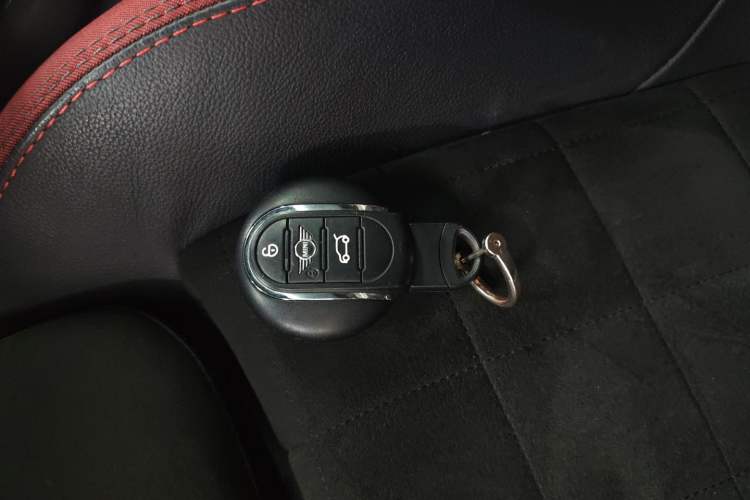 Used MINI JCM COUNTRYMAN 2018 2.0T JOHN COOPER WORKS ALL-IN Interior 1