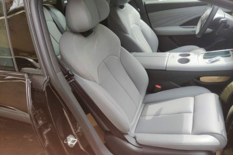 Used Nissan N7 2025 510 Air
