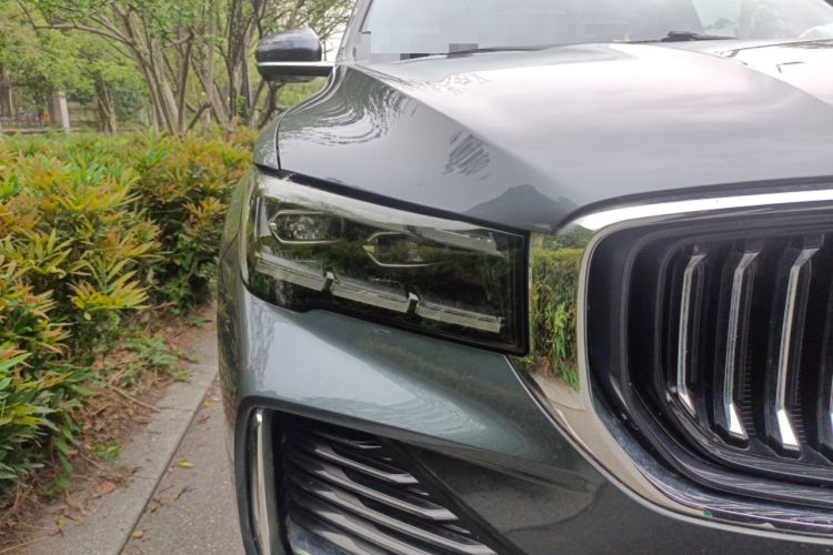 Used Geely Auto Monjaro L 2024 2.0TD High-Power Automatic Two-Wheel Drive Skyline Edition Right Front Headlight