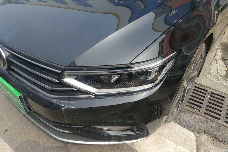 Used Volkswagen Magotan 2020 330TSI DSG Leading Model
