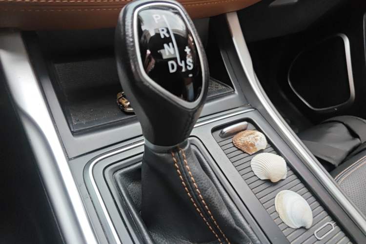 Used Geely Auto Vision X6 2018 1.4T CVT 4G Connected Luxury Version