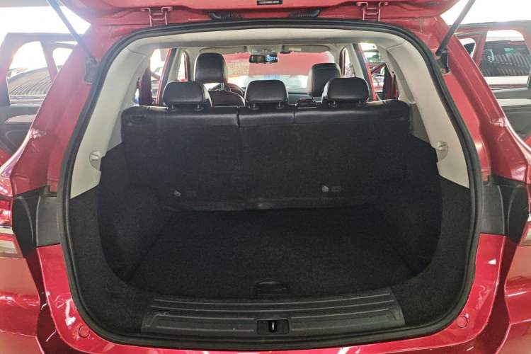 Used Roewe RX5 2016 20T Two-Wheel Drive Automatic Internet Smart Edition