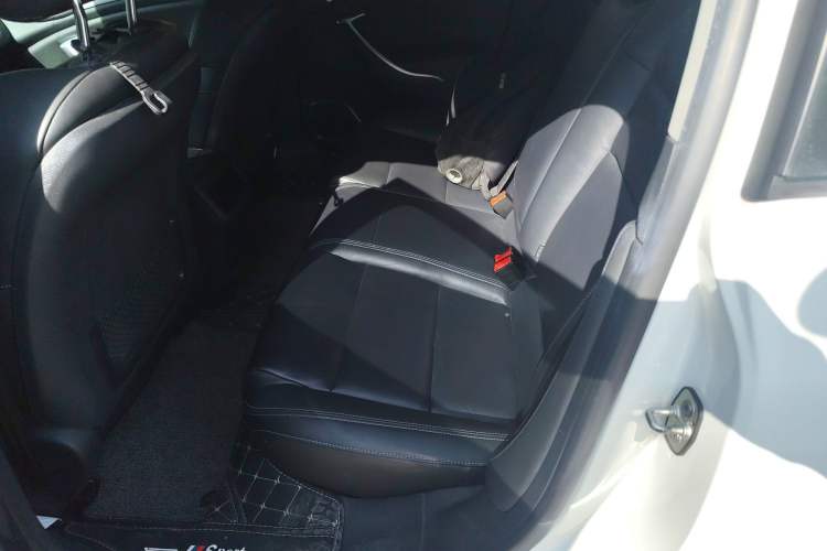 Used Citroen C5 2017 350THP Automatic Luxury Model Left Rear Seat
