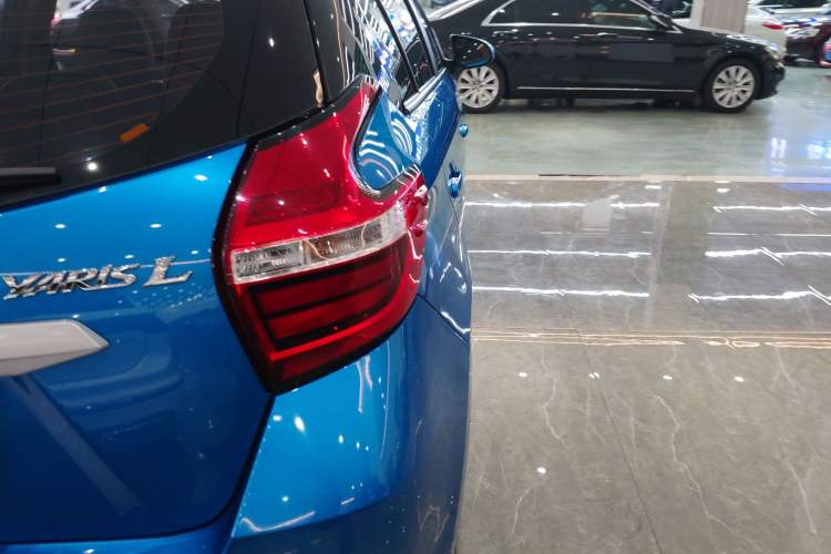 Used Toyota YARiS L Zhi Xuan 2020 1.5L CVT Leading Edition Right Rear Taillight